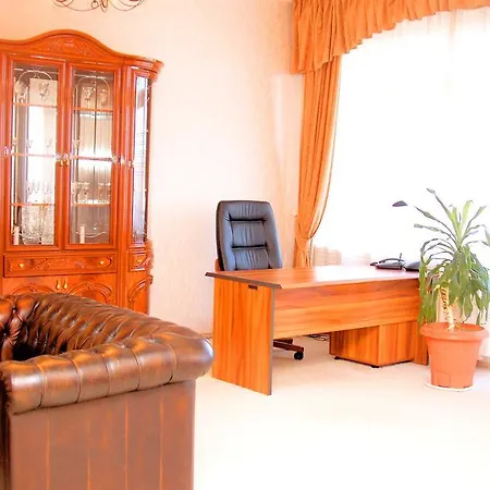 Complex Druzhba Hotel Uzhhorod Room photo